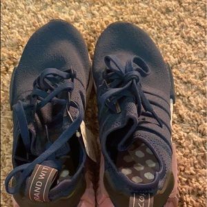 Women’s Adidas Tennis Shoes